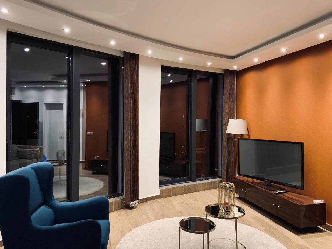 Appartamento Exclusive Penthouse In Central Belgrado Esterno foto