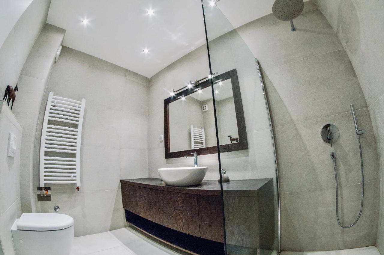 Appartamento Exclusive Penthouse In Central Belgrado Esterno foto